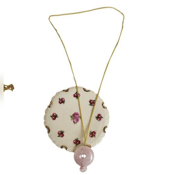 14K Gold Plated Quartz Donut Medallion Necklace Worry Stone Heart Chakra - Picture 4 of 6